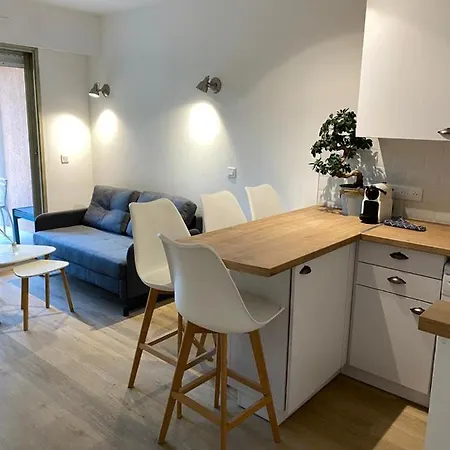 Apartment Avec Piscine 5 Min A Pieds Des Plages *